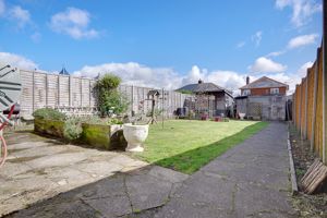 Rear External- click for photo gallery